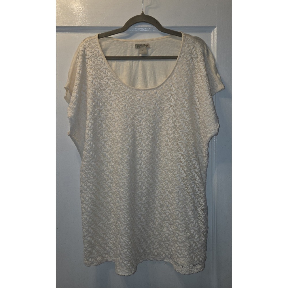 Lucky brand Cream Lace Short Sleeve Top. Lined.  1X